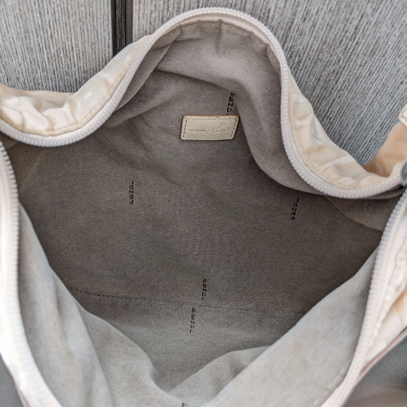 Fendi: Zucca Jacquard FF Monogram Pink Blend Adjustable Bag - Picture 16 of 16